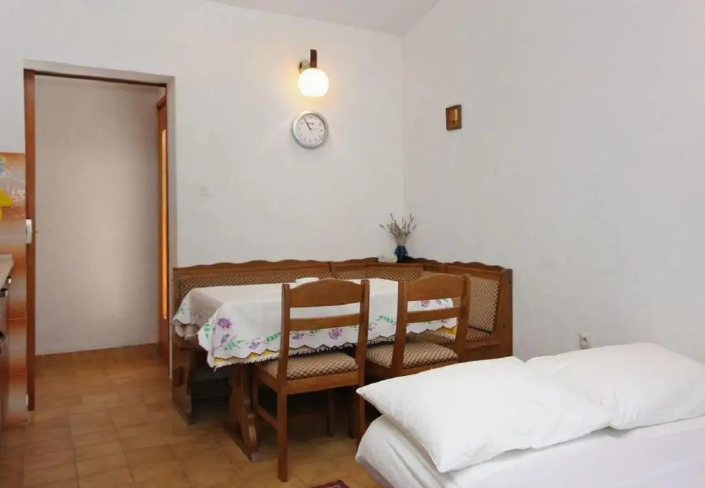 Apartment Nedjeljko - 150m from sea