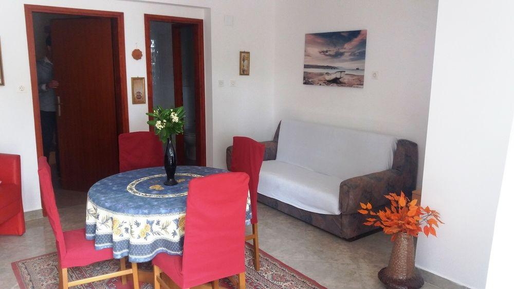 Apartments Nadica