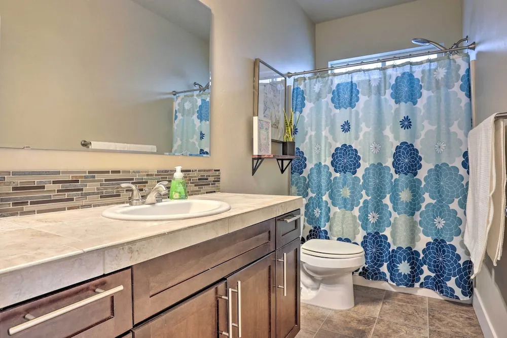 Charming Boise Home about 8 Mi to Downtown!