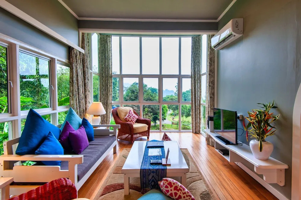 Sutera Sanctuary Lodges At Poring Hot Springs