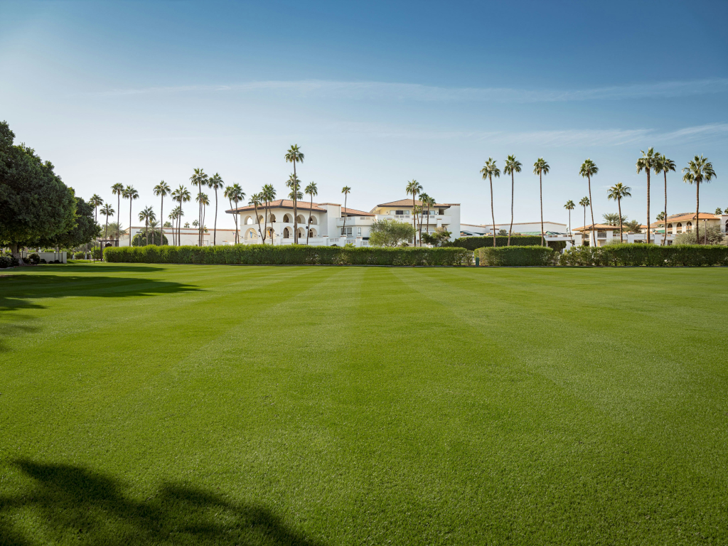 Arizona Grand Resort