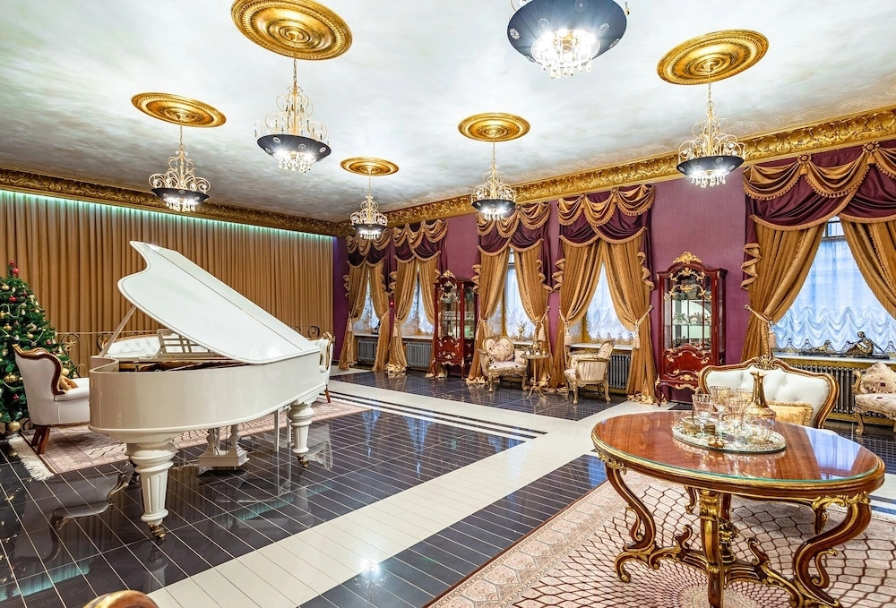 Napoleon Apart-Hotel