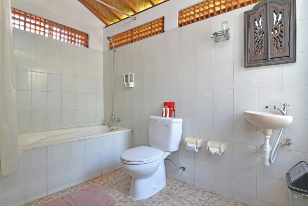 RedDoorz near Beachwalk Mall Kuta