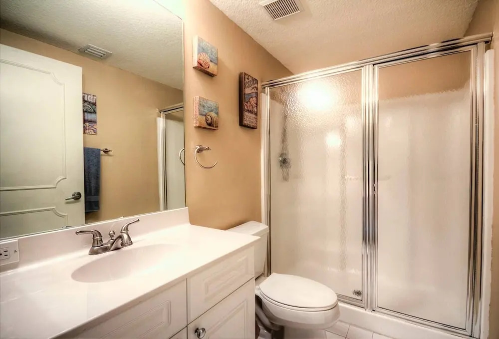 Le Golden Bay 402 by Go Florida Condo, Sunny Isles
