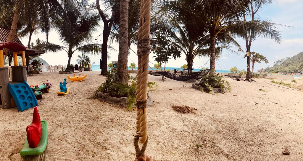 Haad Khuad Resort