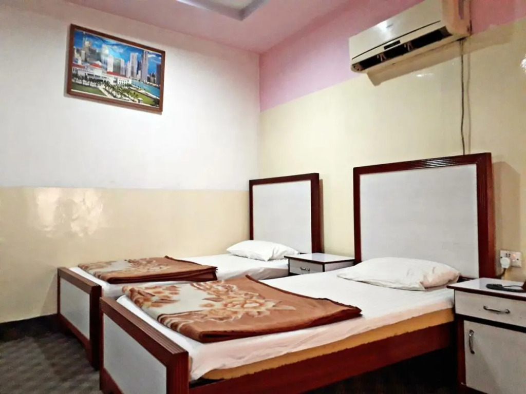 Gulberg View Hotel
