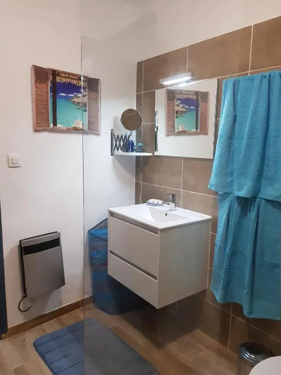 60m2, 2 chambres proche Hérault & plages