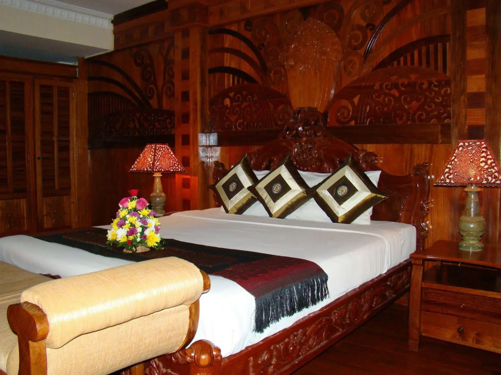 Majestic Oriental Hotel