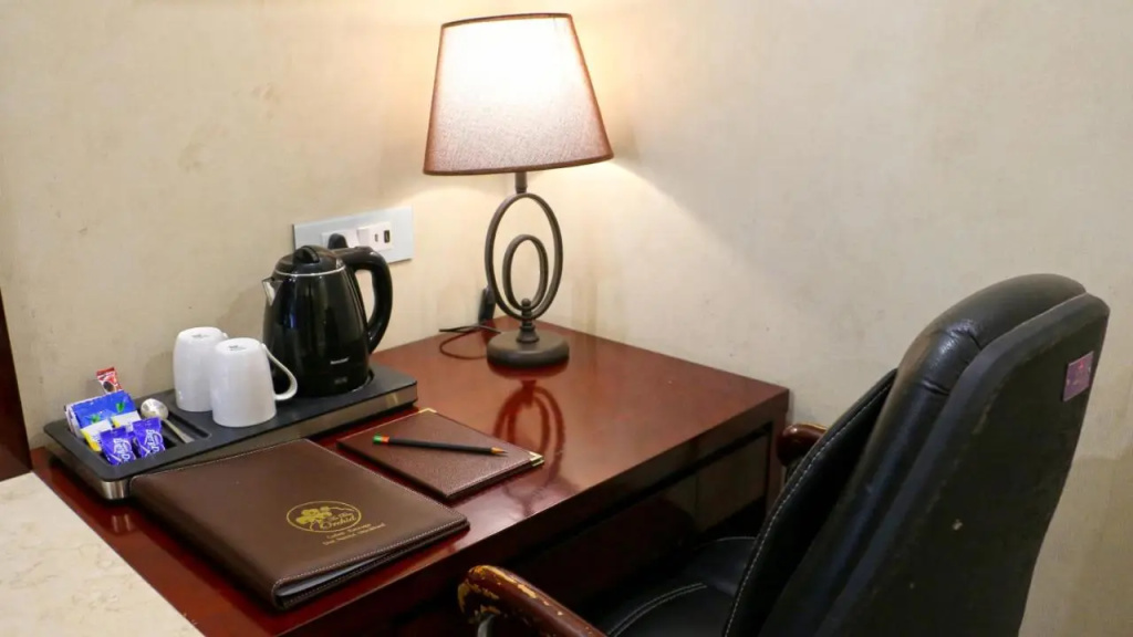 Tiaraa Hotels & Resorts