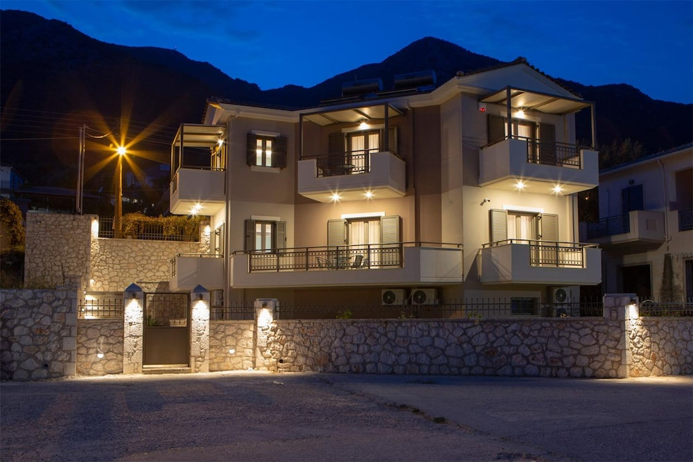 Enalion Apartments