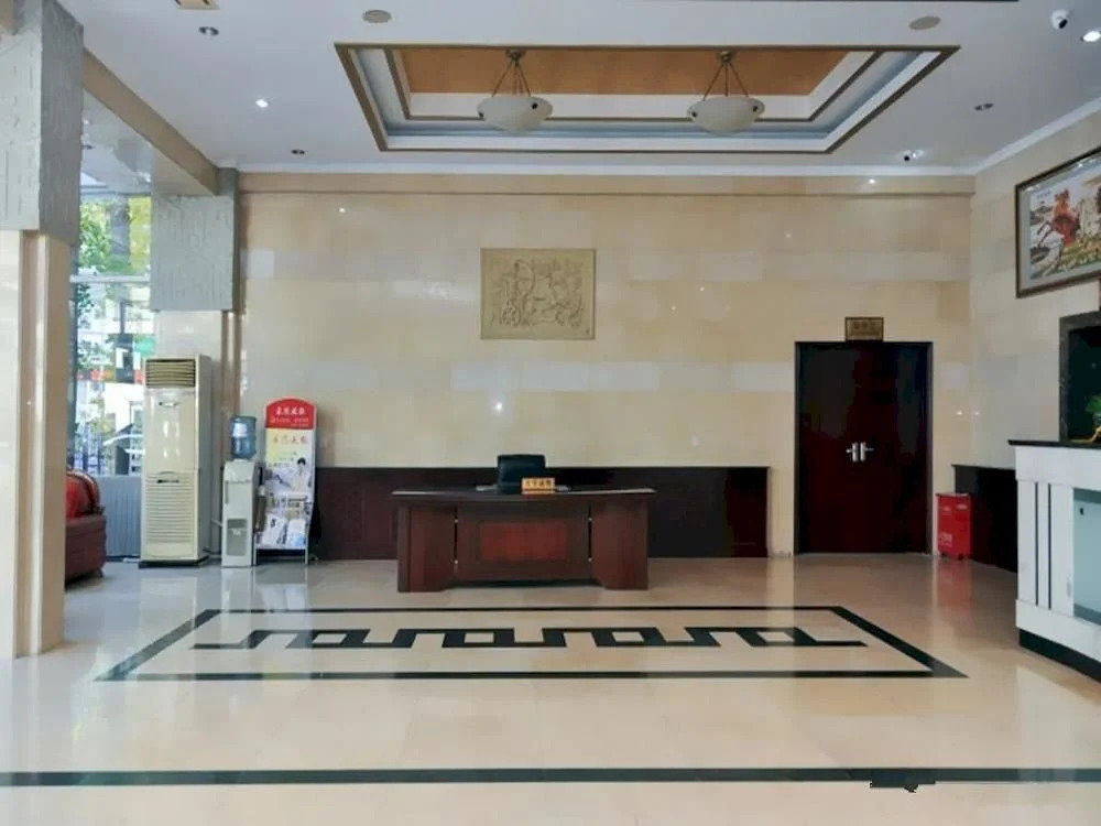 Dehuimen Hotel