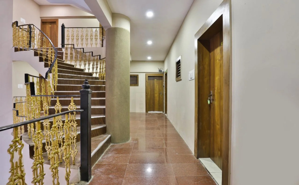Hotel Rivera Golden Crown By OYO Rooms