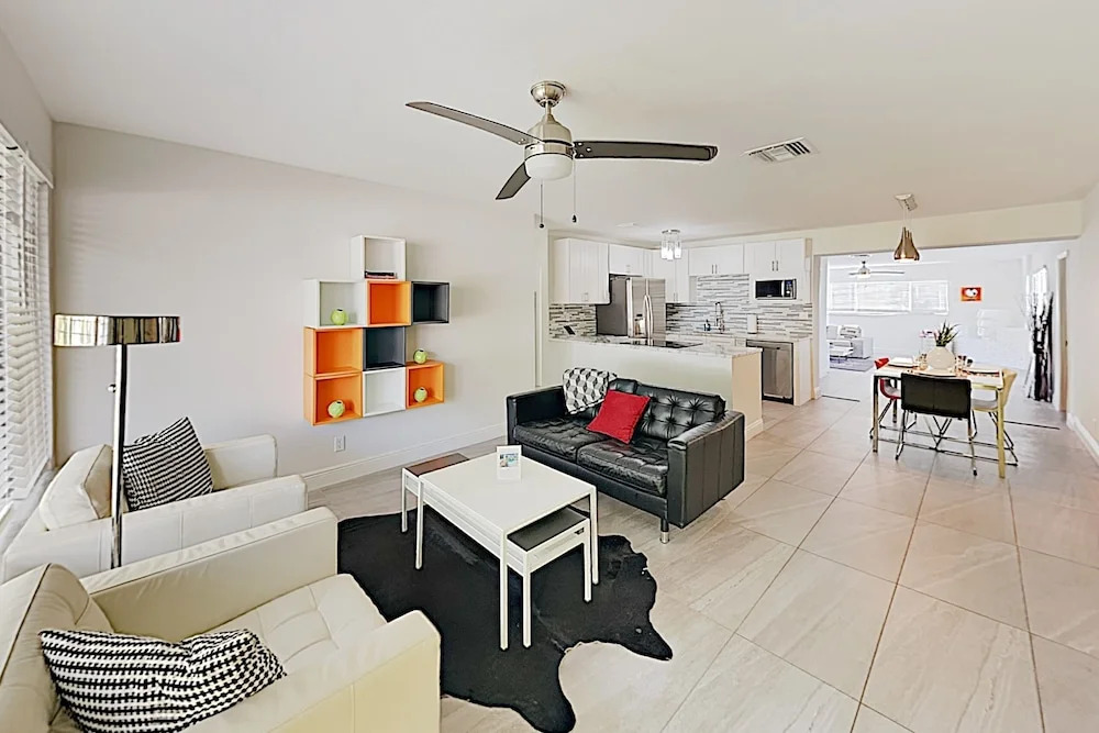 New Listing! Modern Art Haven W/ Pool - Near Beach 3 Bedroom Home
