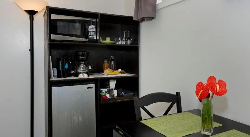Hale Ohu Bed & Breakfast