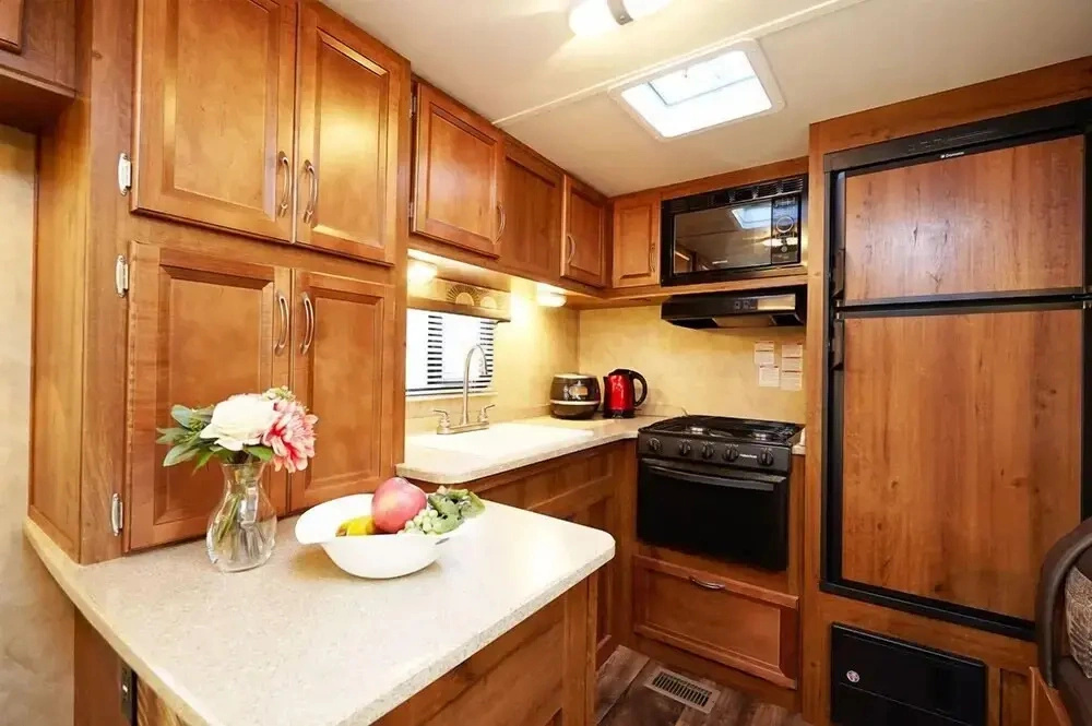 Sunshine Caravan