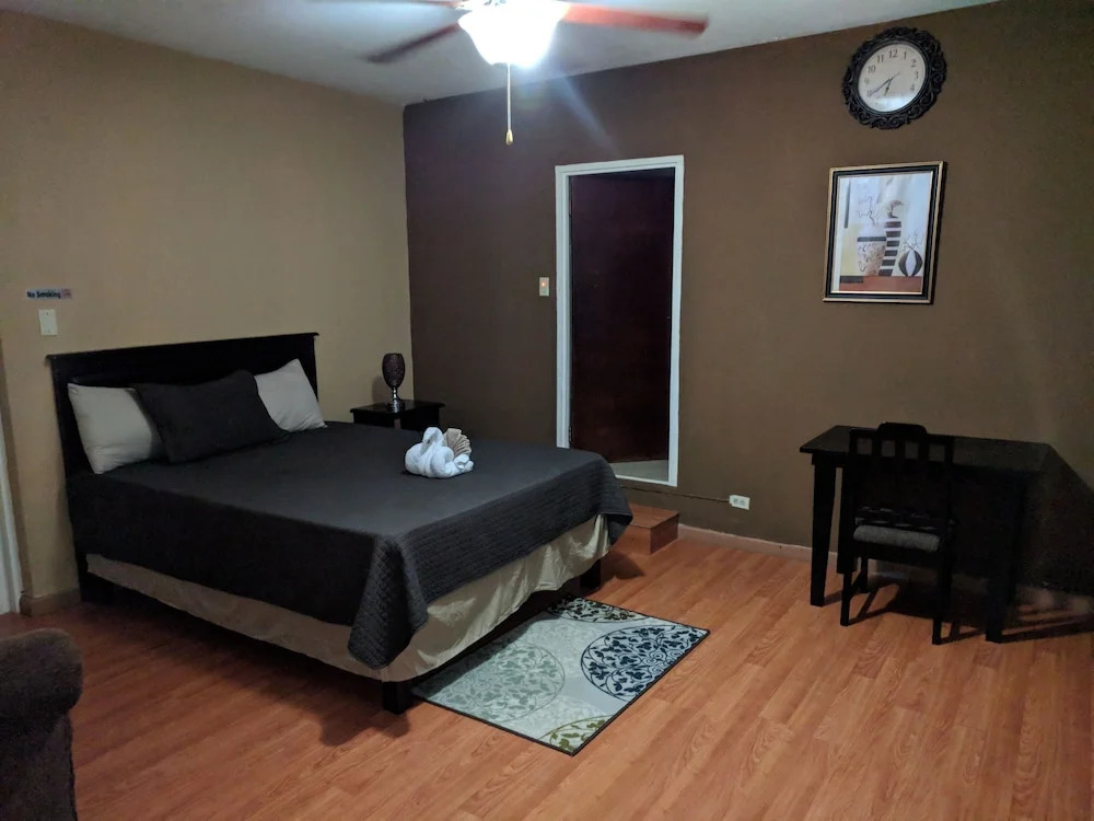 Rockhampton Retreat Guest House
