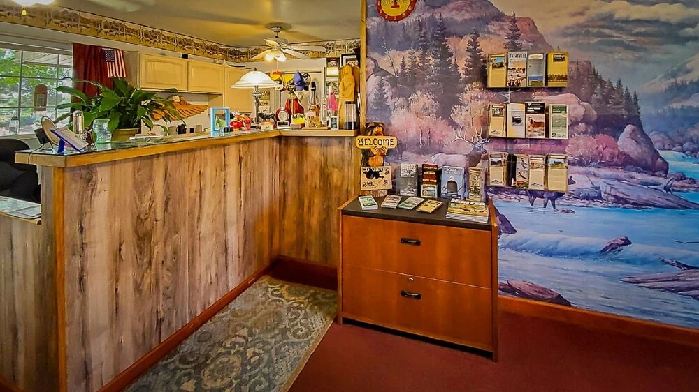 Elk Run Inn