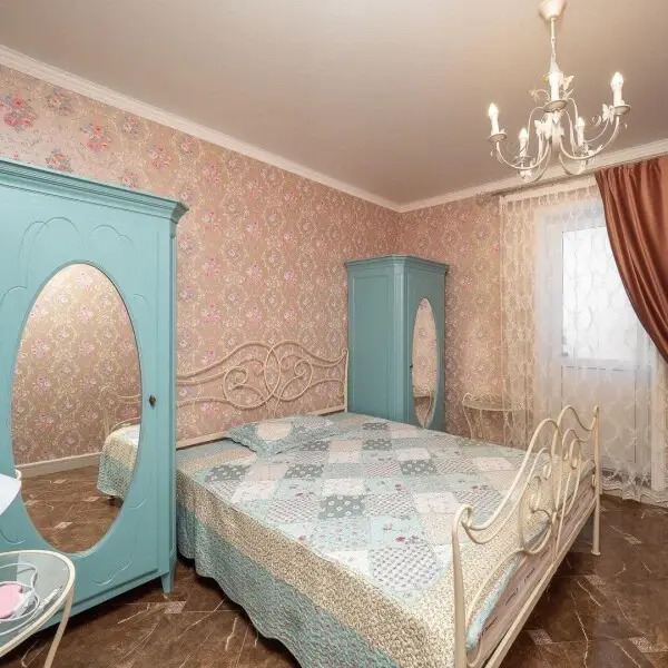 Апартаменты MoreRooms на Демократической 43