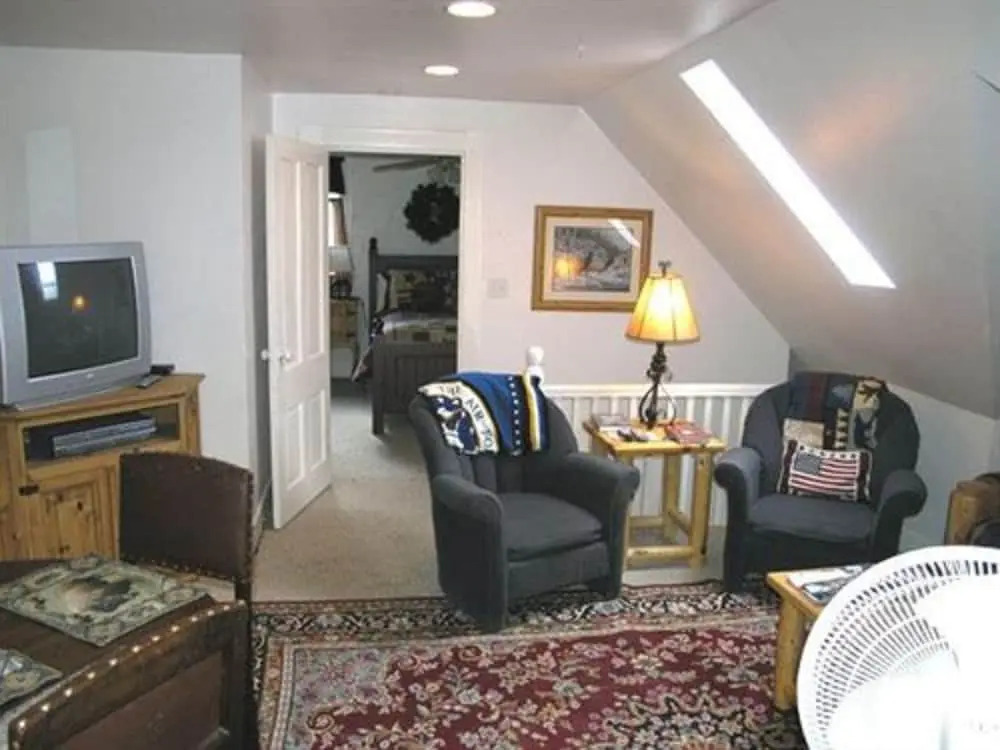 Lennox House Bed & Breakfast