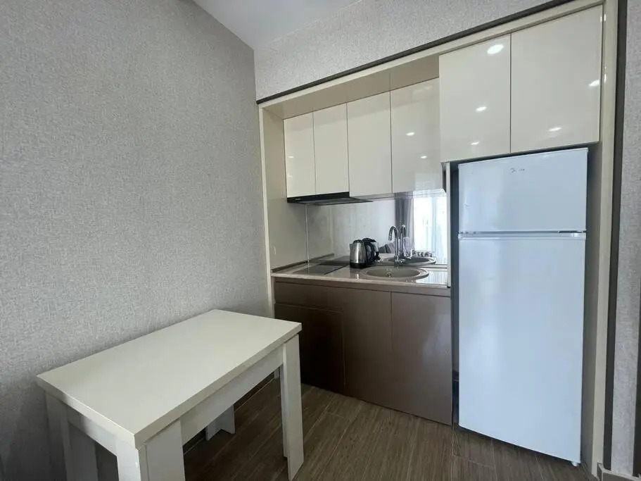 Leo Group Luxury Apartment 1834 Alliance Palace
