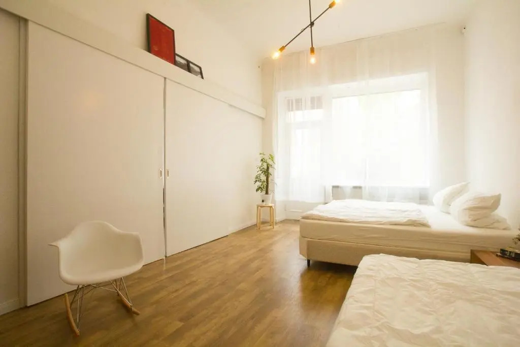 Central , 3 Rooms in Frankfurter Tor