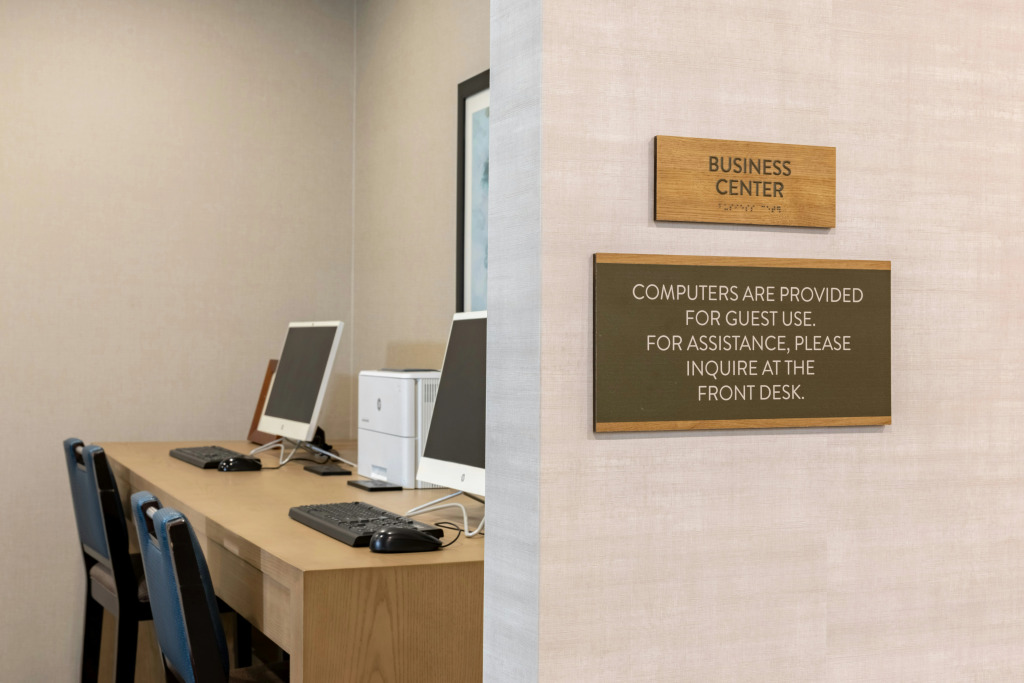 Staybridge Suites London by IHG