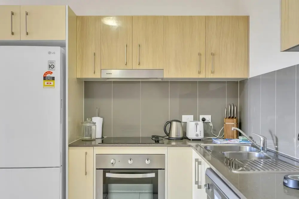 Bright 2-bed With Private Balcony & Serene View