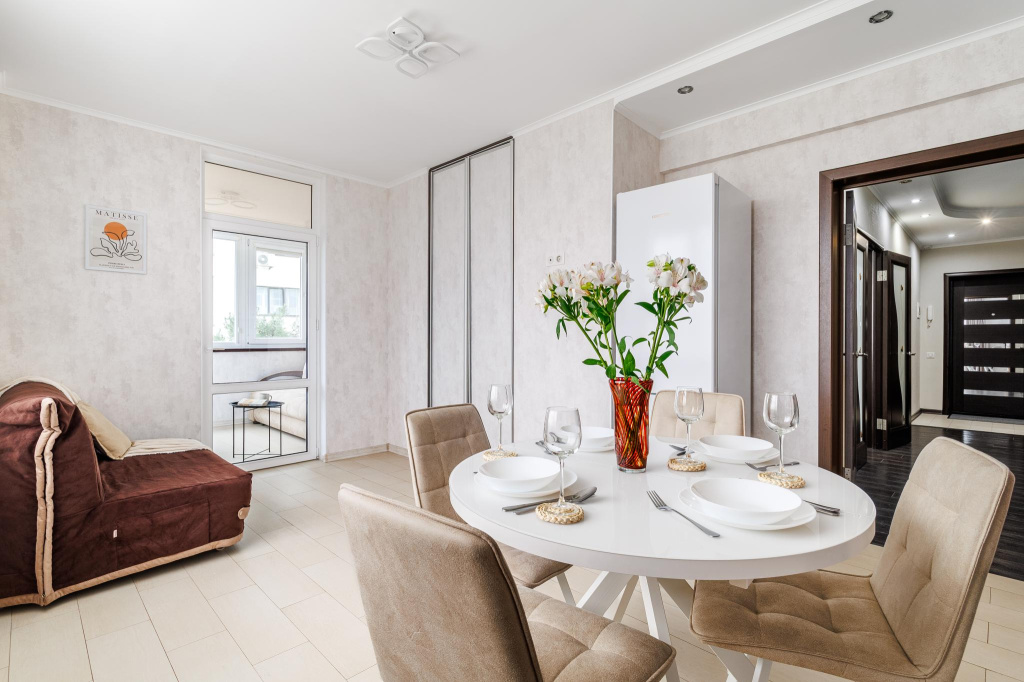 Home Group (Хоум Груп) на ул. Приморская 3