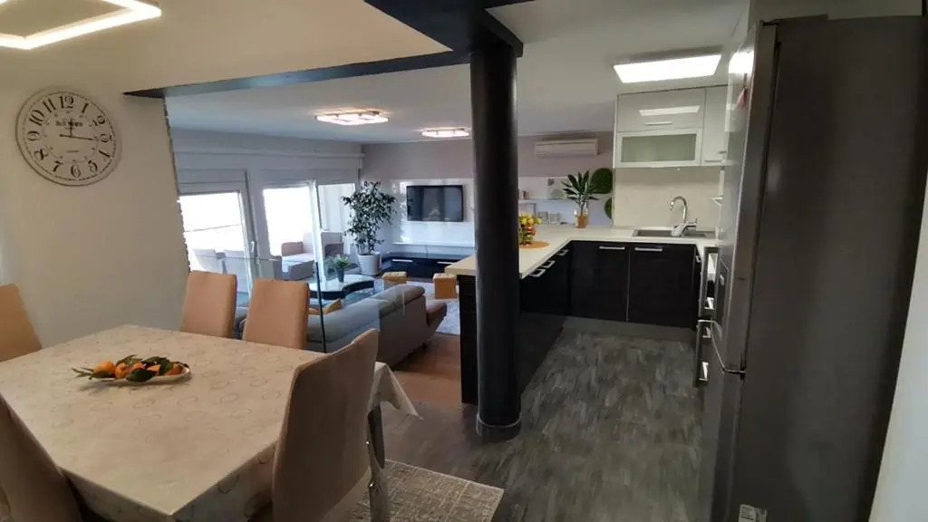 Apartment Zatonka 2