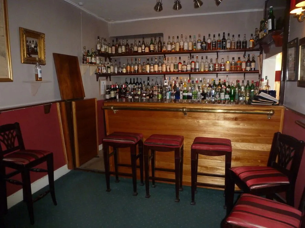 Summer Isles Hotel