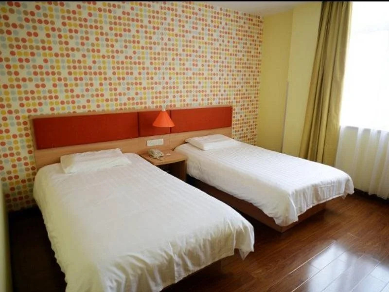 Home Inns Shanghai Pudong Sanlin Subway Station Branch