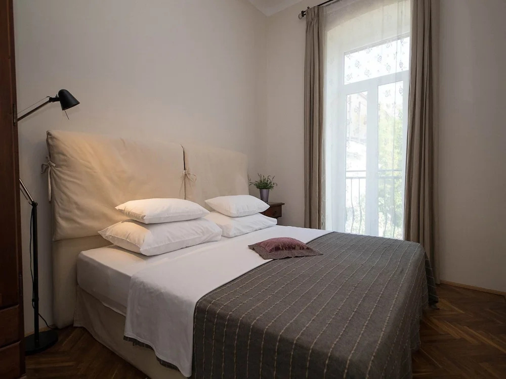 Apartmani Avi