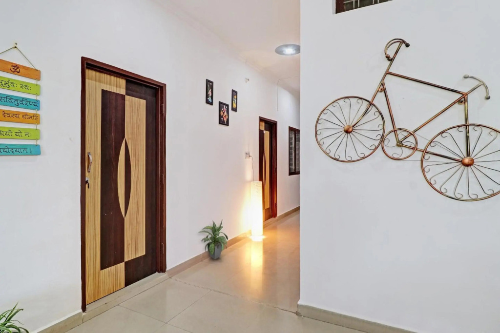 OYO Flagship 80502 Hotel 7 Days Homestay