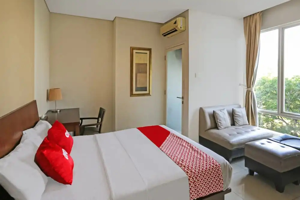 Thamrin Condotel by OYO Rooms