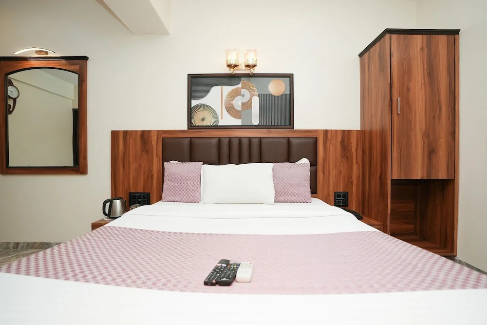 Hotel Neelkiran