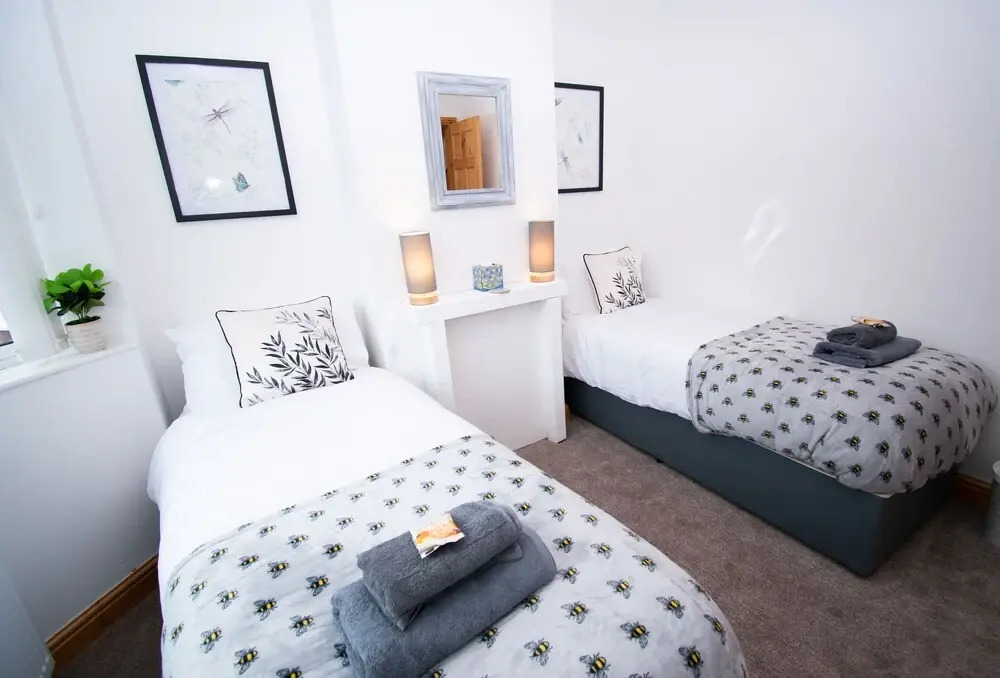 Ideal Lodgings in Bury - Redvales