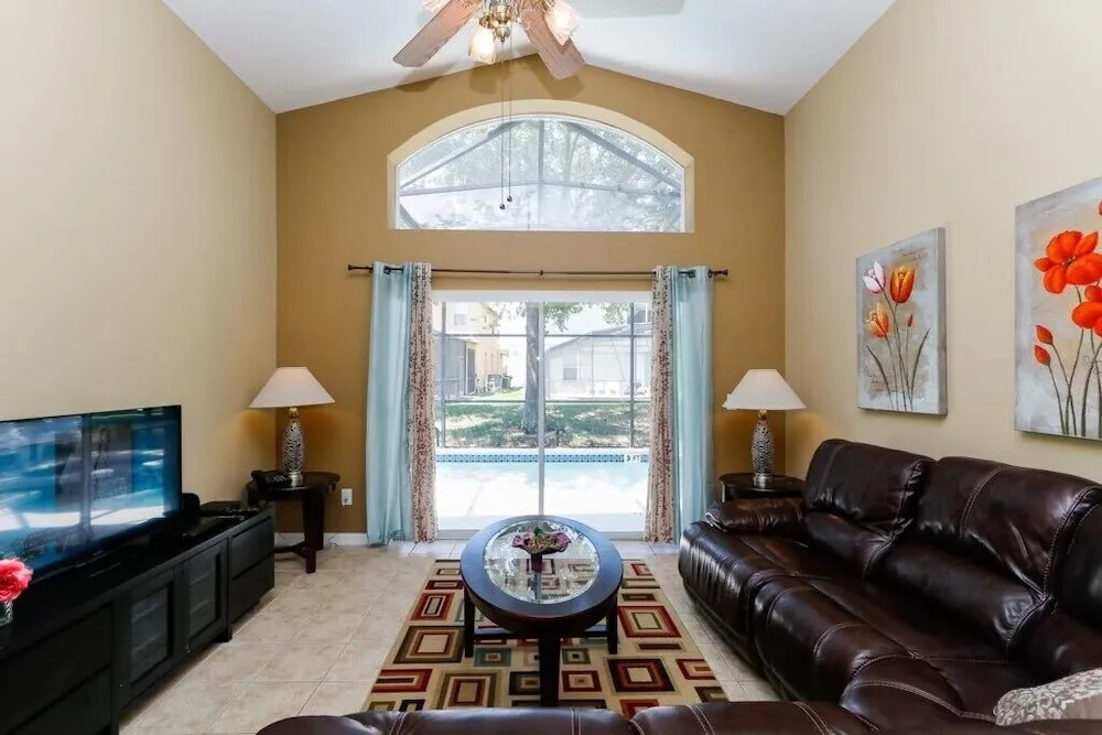 Enchanted Emerald 4 Bedroom Home by RedAwning