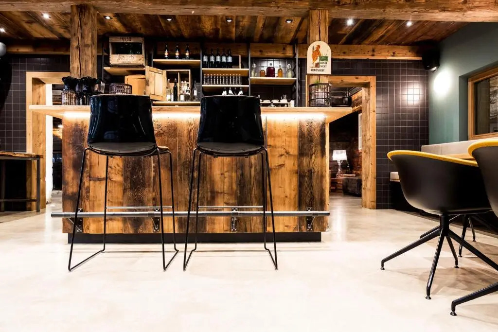 Peakini Farmhaus