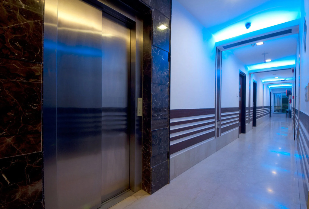 Hotel Amaltas International - Delhi-16
