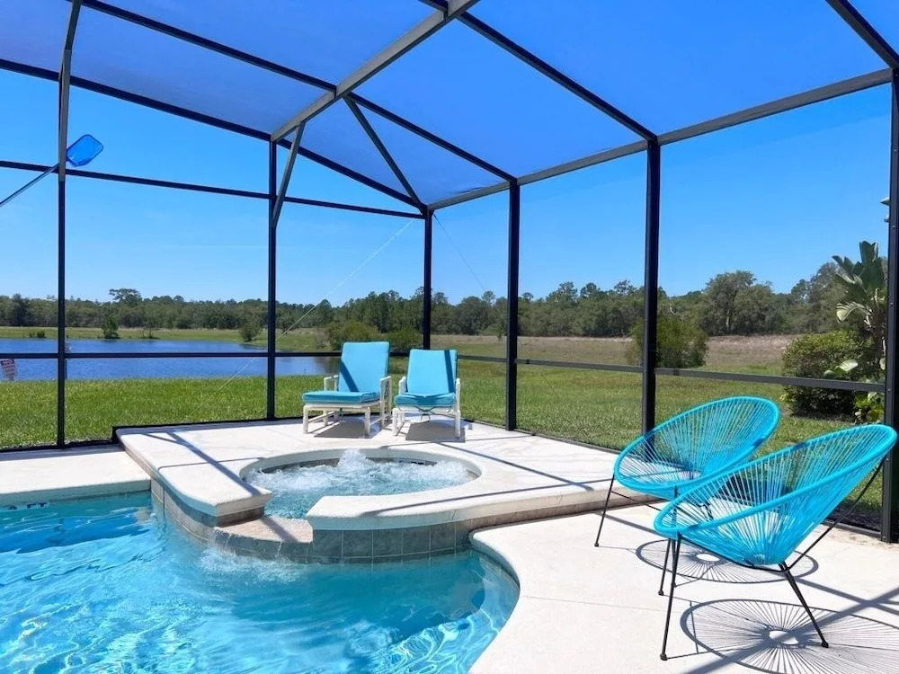 Lakeside 5bd Pool Hm Spa Gm Watersng-237ys 5 Bedroom Home by RedAwning