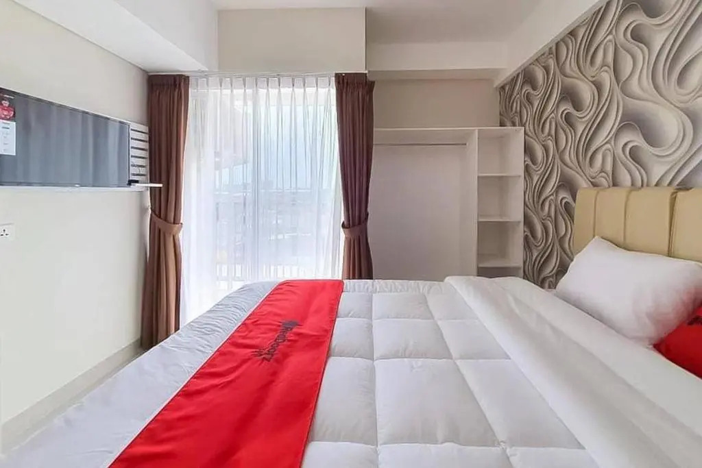 RedLiving Apartemen Padina Soho and Residence