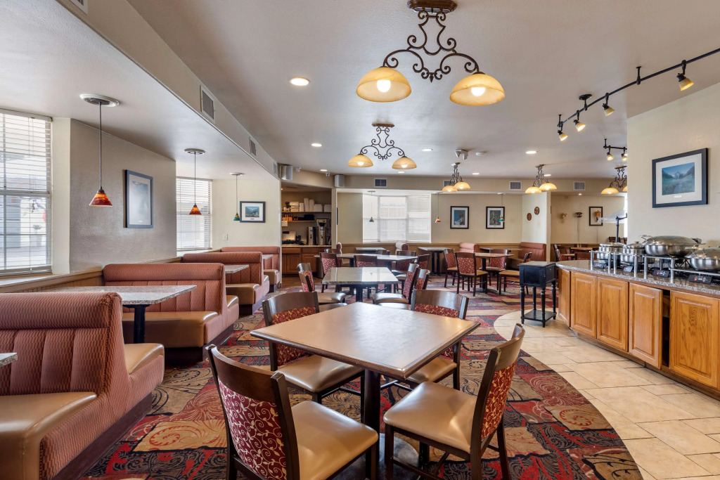 Best Western Swiss Clock Inn