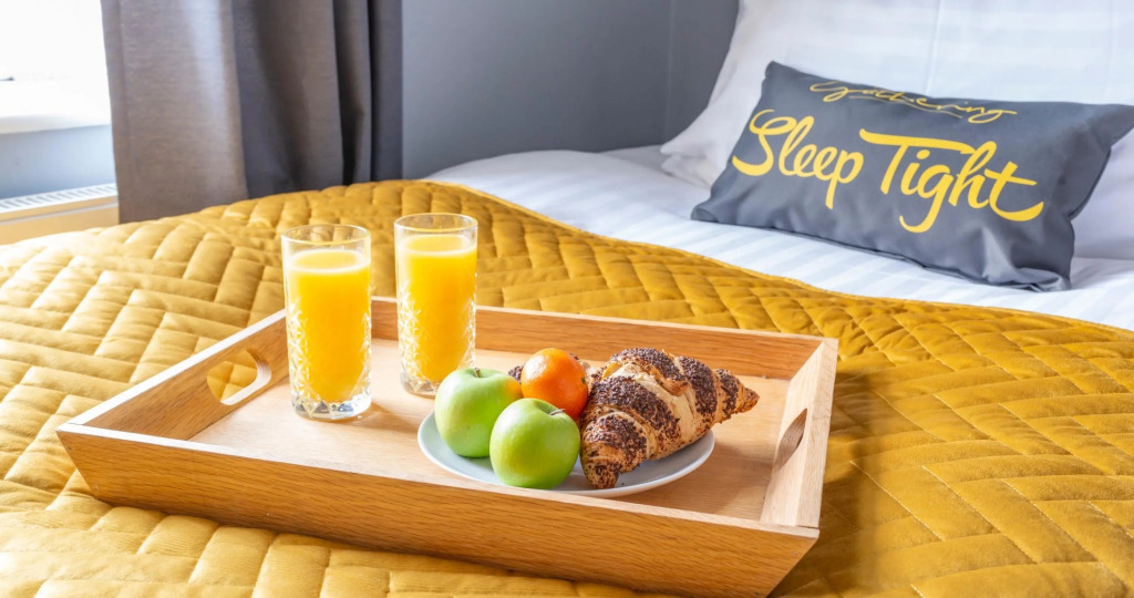 The Gathering Chester 1 (Sleeps 12)