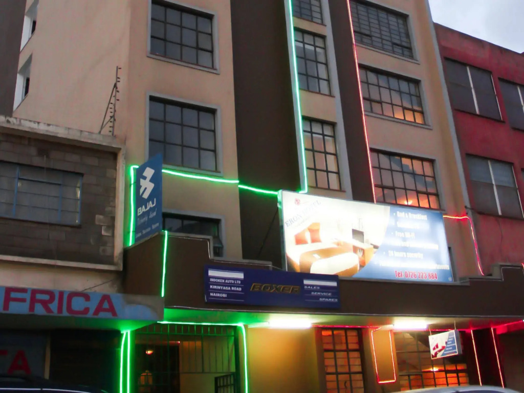 Eron Hotel
