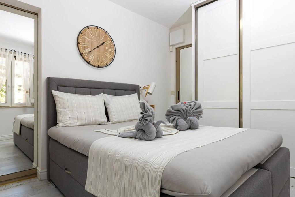 Stylish 1BD Flat with a terrace near the centre of Plovdiv