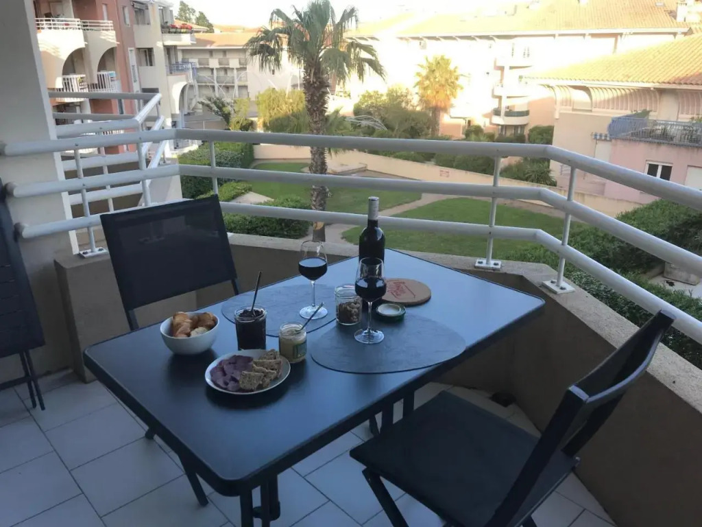 80pa111 Port Fréjus
