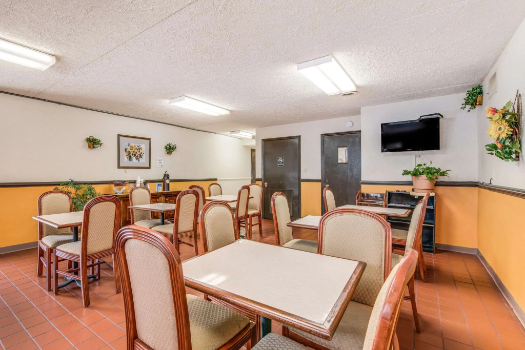 Econo Lodge Eden