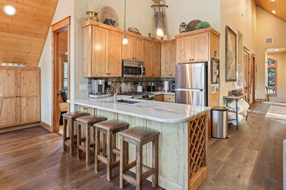 Deschutes Reserve 4 Bedroom Home