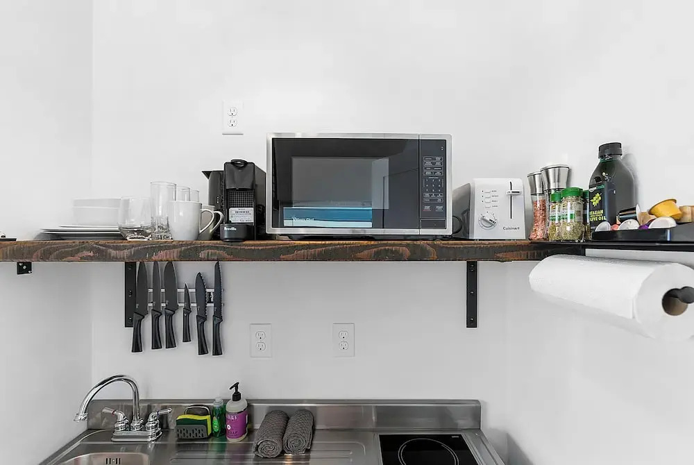 Echo Loft: A Modern Escape