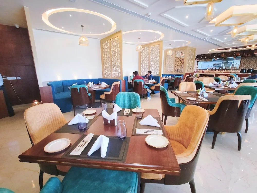 Mariton Hotel